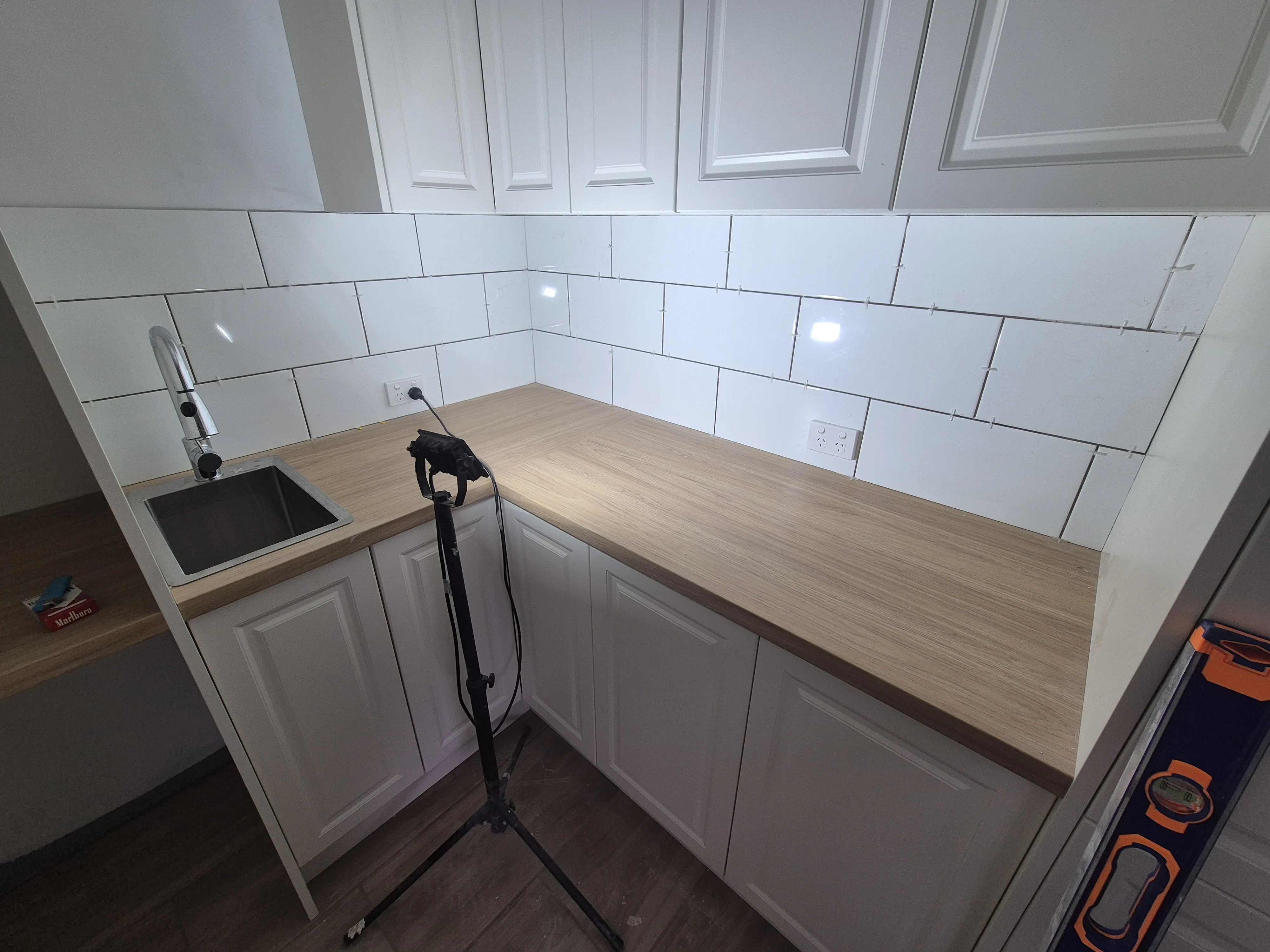Waterproofing and tiling work